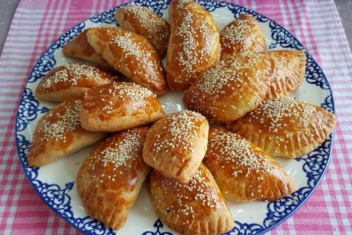 pratik kuru börek tarifi