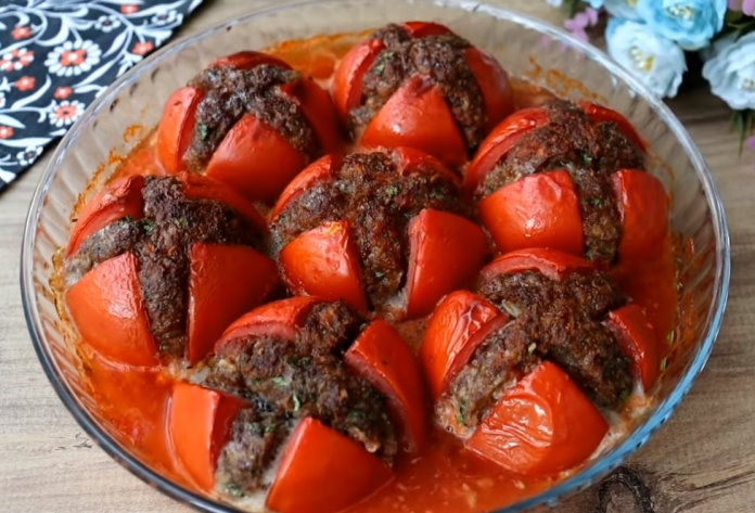 Fırında köfteli domates tarifi