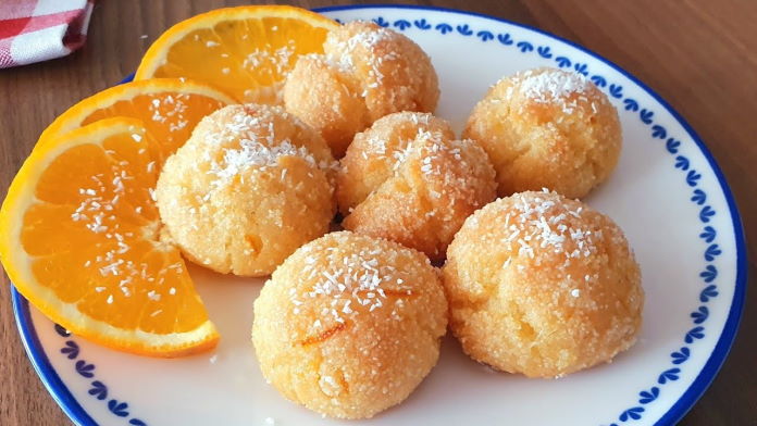 Kolayca Hazırlanıyor: İrmikli Portakallı Hira Tatlısı Tarifi