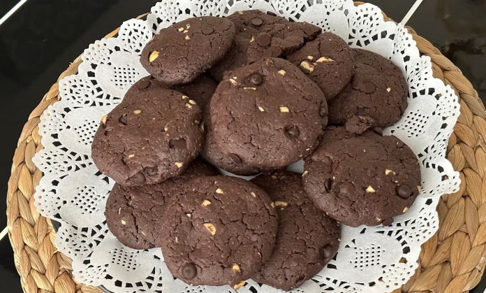 Çikolatalı brownie tadında kurabiye tarifi